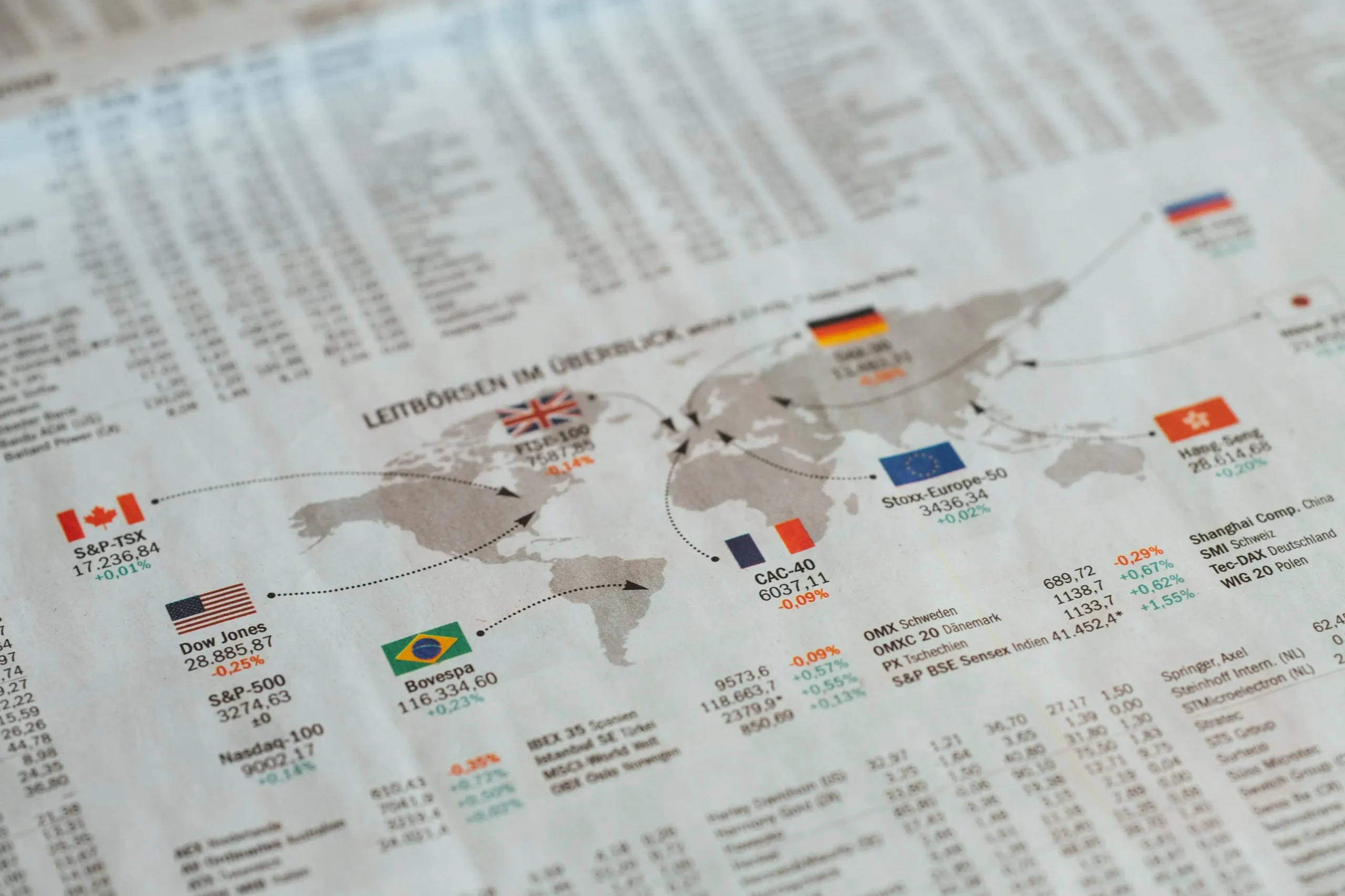 How Forex Traders Use Global Economic Trends To Shape Strategy